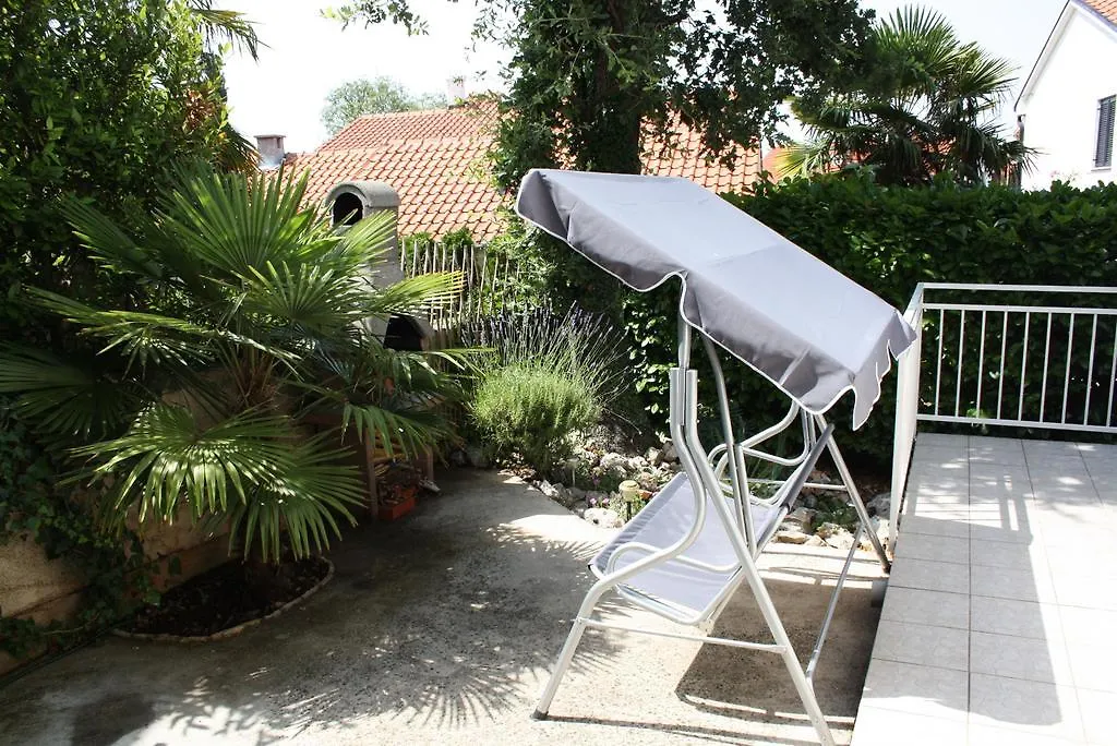 Apartment Starman Malinska Croatia