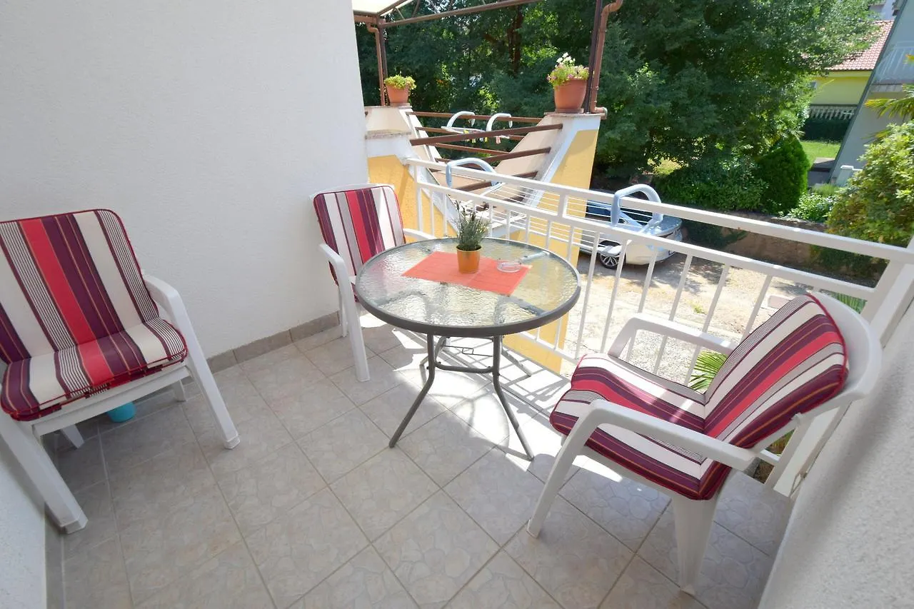 Apartment Starman Malinska 0*,  Croatia