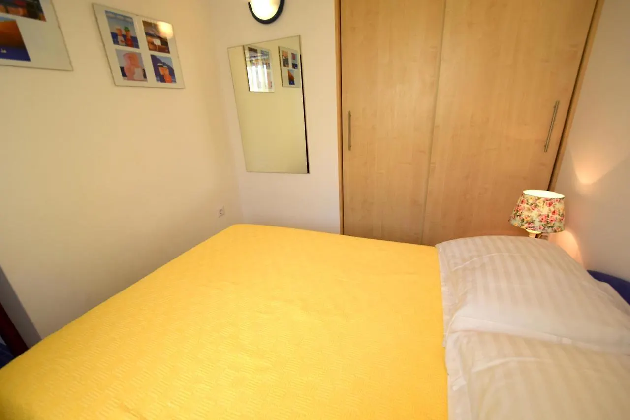Apartment Starman Malinska 0*,