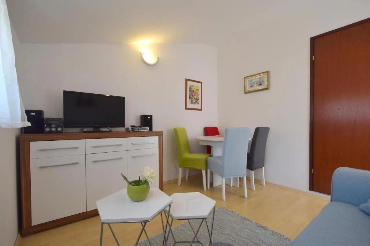 Apartment Starman Malinska